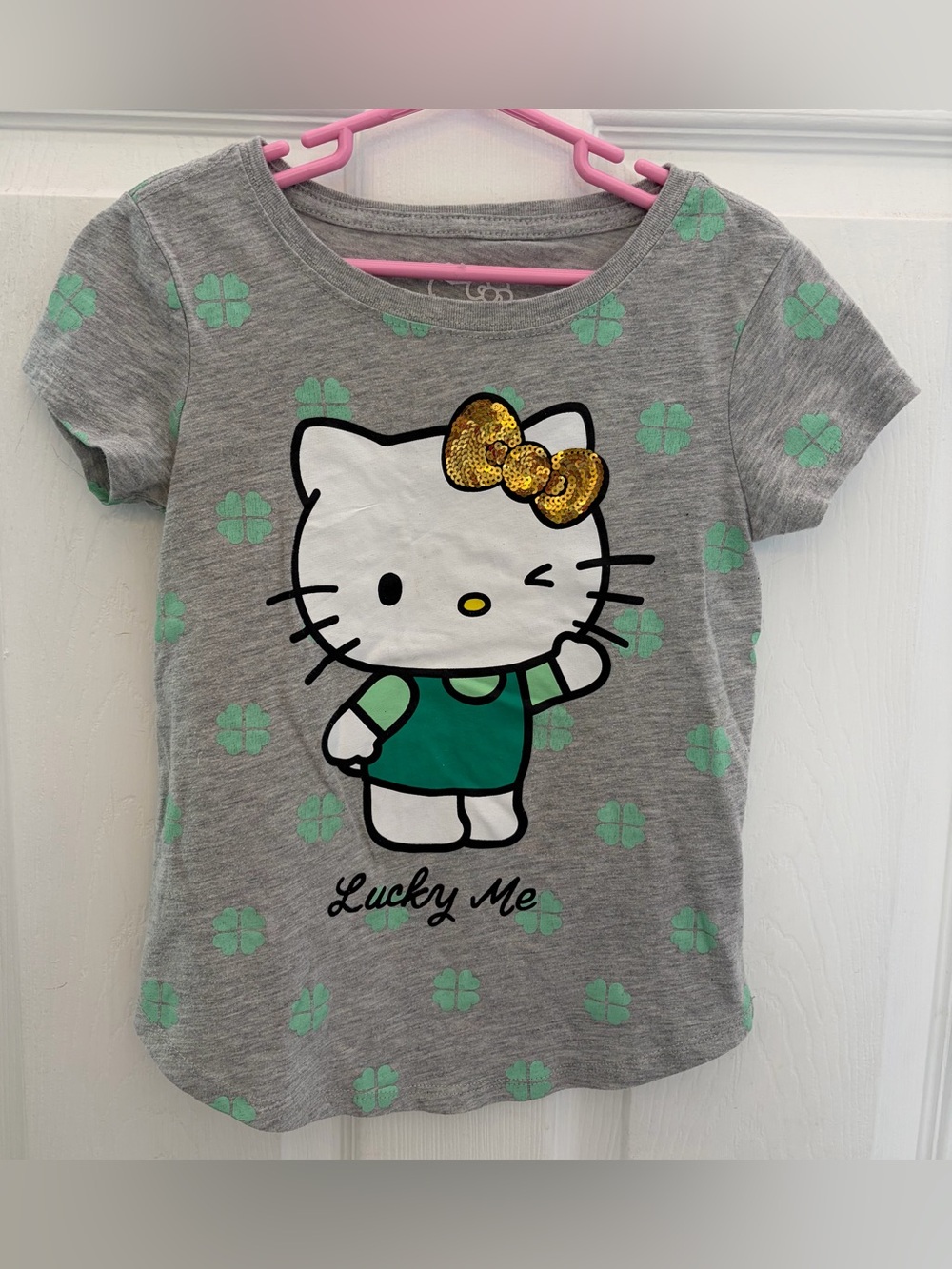 Hello Kitty Lucky Me T-Shirt, Girls Size 6/6x